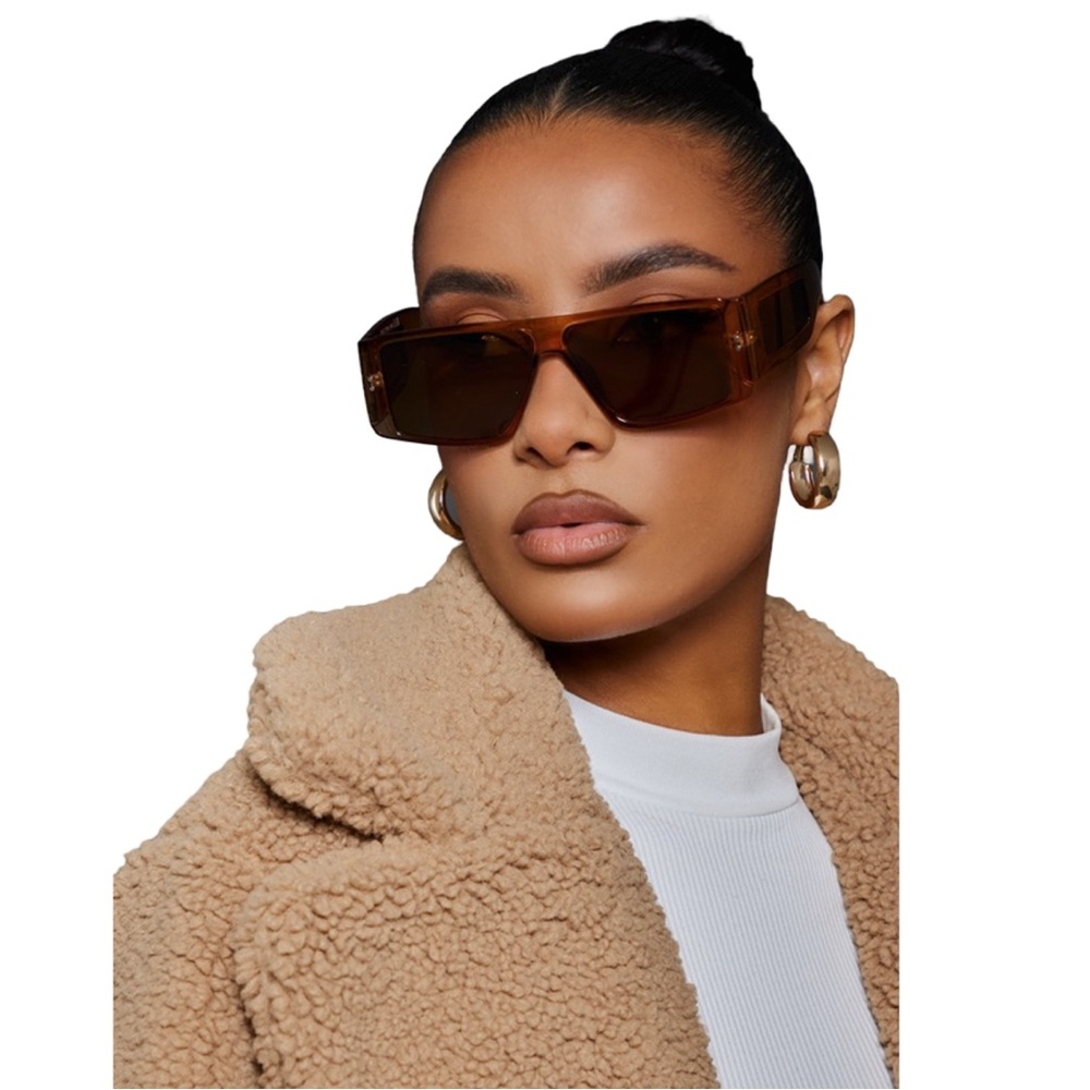PrettyLittleThing Toffee Flat Top Shield Sunglasses Brown Oversized Visor NWT